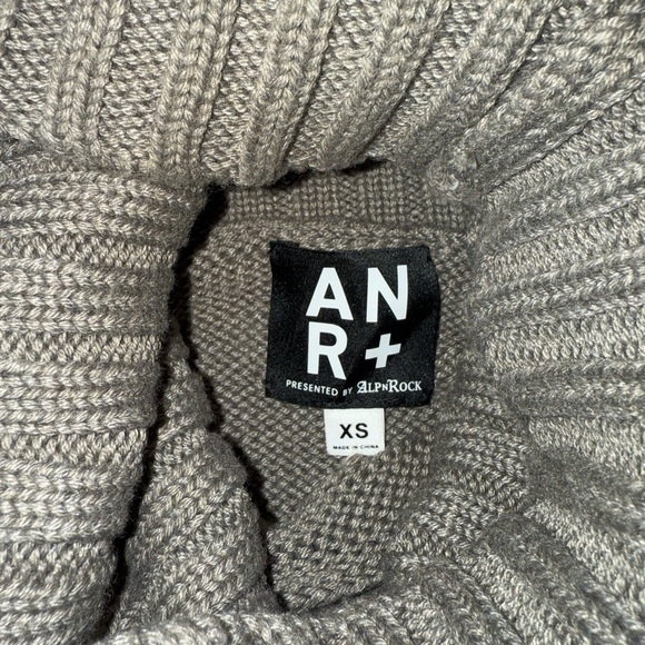 Alp + Rock Organic Cotton Oversized Turtleneck Ski Sweater Orig $268 Like New - Picture 3 of 4